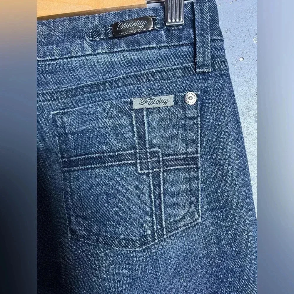 Fidelity LaFayette Mid Rise Boot Cut Jeans Sz 28